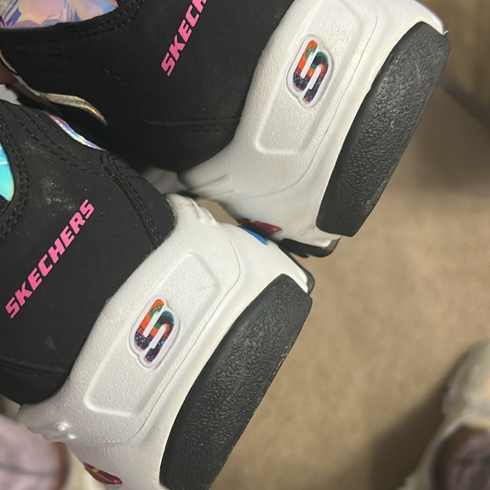 Skechers Black and Multicolor Women's Sneakers - Picture 7 of 10